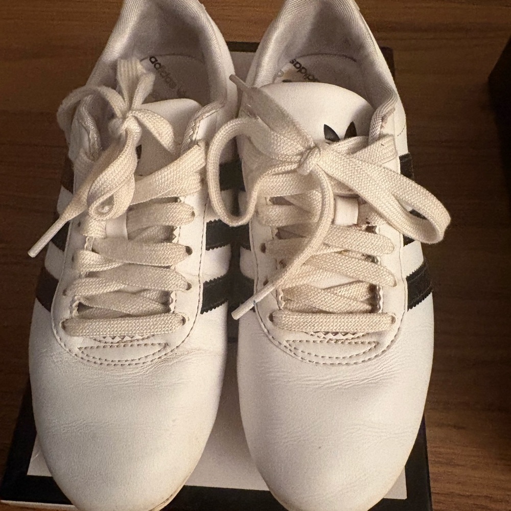 Adidas Women's White and Black Sneakers